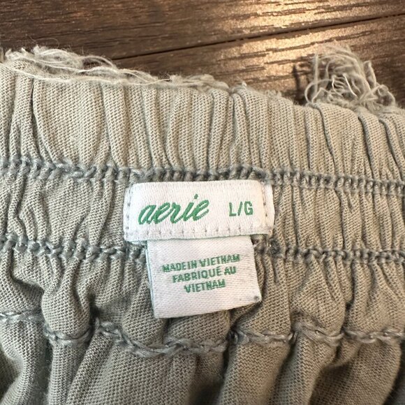 Aerie Women’s Olive Green Layered Mini Skirt Size Large Casual Boho Style - Picture 5 of 5